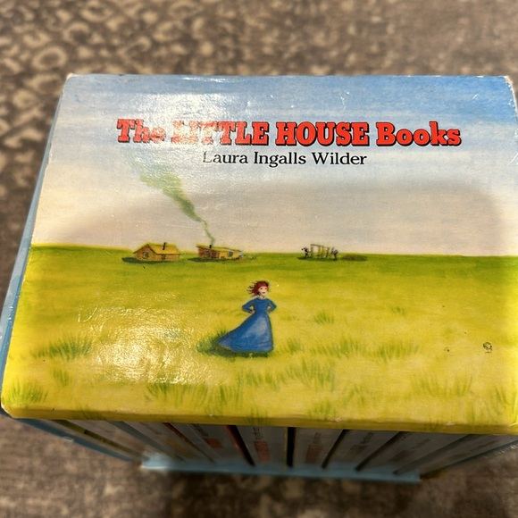 VINTAGE SET OF LITTLE HOUSE BOOKS 9 - Picture 6 of 10